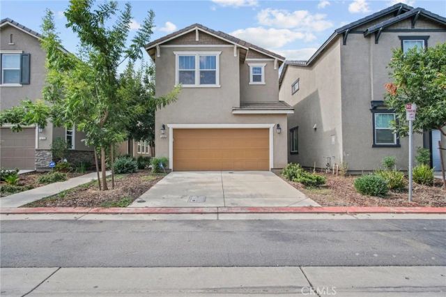 1482 Autry Way, Merced, CA 95348