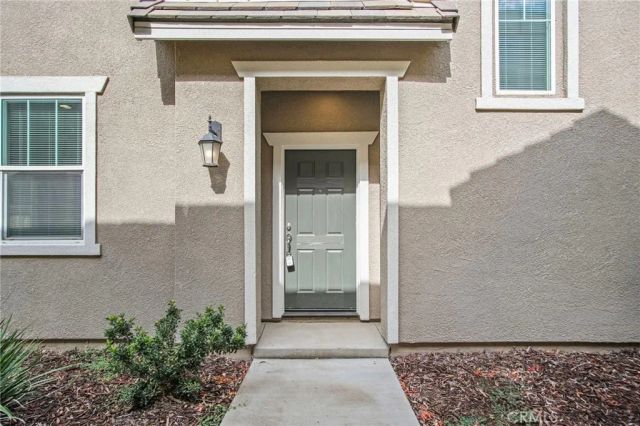 1482 Autry Way, Merced, CA 95348