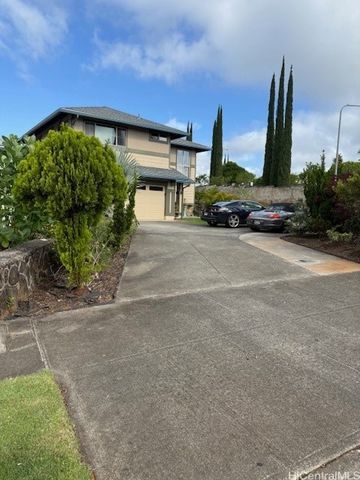 95-1042 Moohele Street, Mililani, HI 96789