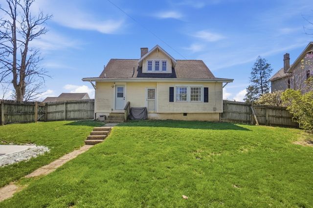 144 E Plum Street 144 E Plum Street, Saint Paris, OH 43072