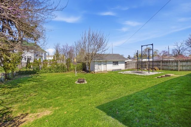 144 E Plum Street 144 E Plum Street, Saint Paris, OH 43072