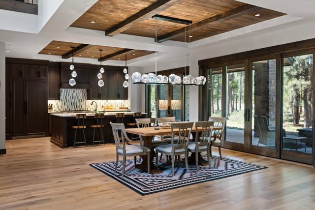 56222 Trailmere Circle, Bend, OR 97707