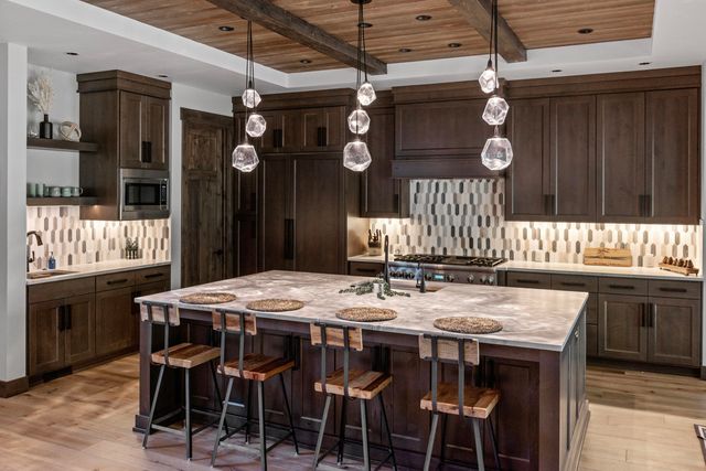 56222 Trailmere Circle, Bend, OR 97707