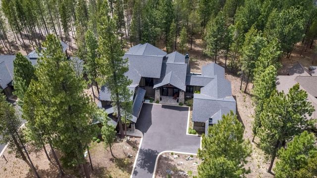 56222 Trailmere Circle, Bend, OR 97707