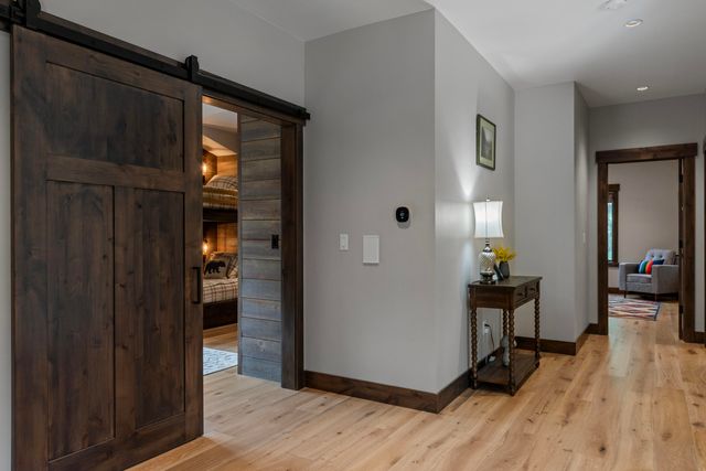 56222 Trailmere Circle, Bend, OR 97707