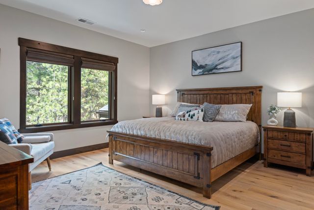 56222 Trailmere Circle, Bend, OR 97707