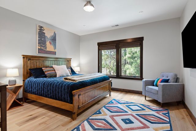 56222 Trailmere Circle, Bend, OR 97707