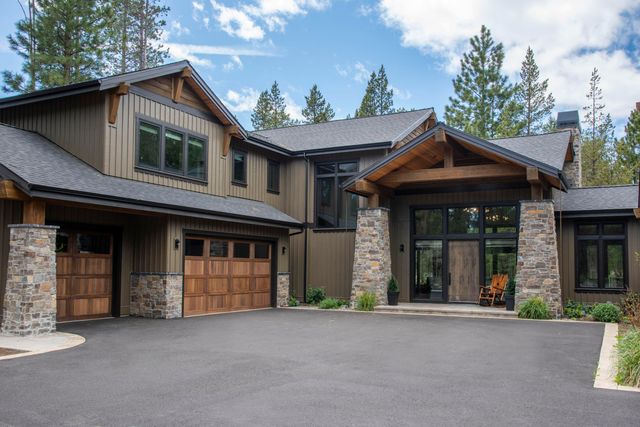 56222 Trailmere Circle, Bend, OR 97707