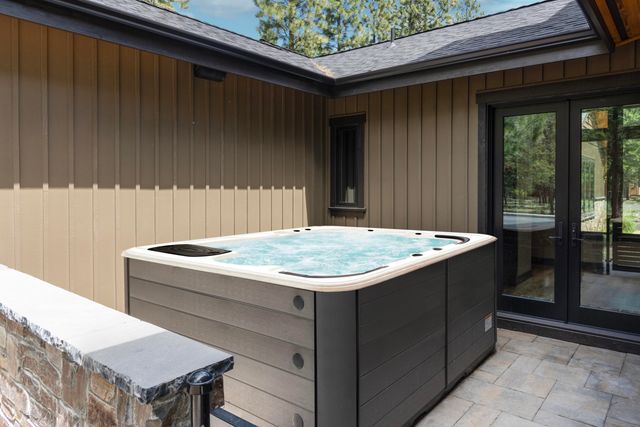 56222 Trailmere Circle, Bend, OR 97707