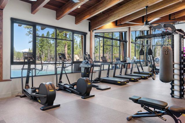 56222 Trailmere Circle, Bend, OR 97707