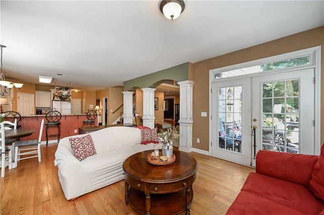 958 Wood Duck Court, Snellville, GA 30078