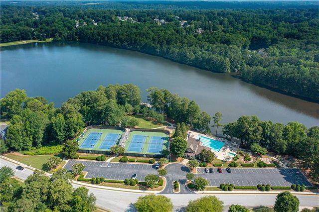 958 Wood Duck Court, Snellville, GA 30078