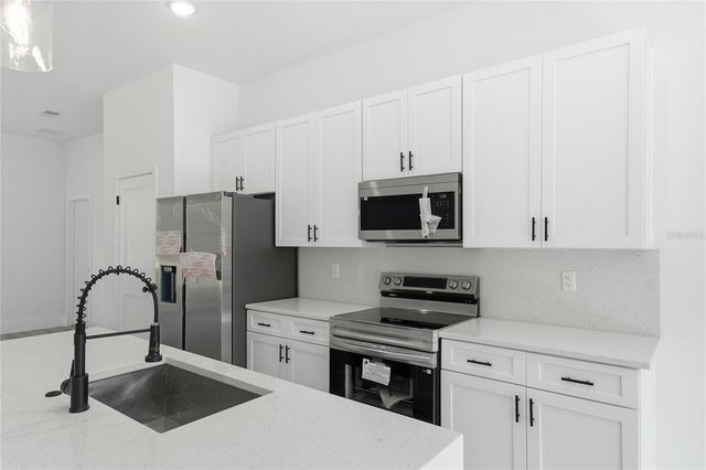 226 E CALDWELL DRIVE, Dunnellon, FL 34434