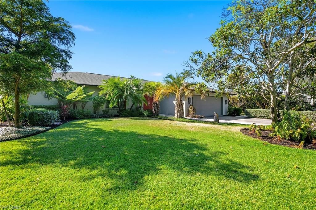 279 Mel Jen DR, Naples, FL 34105
