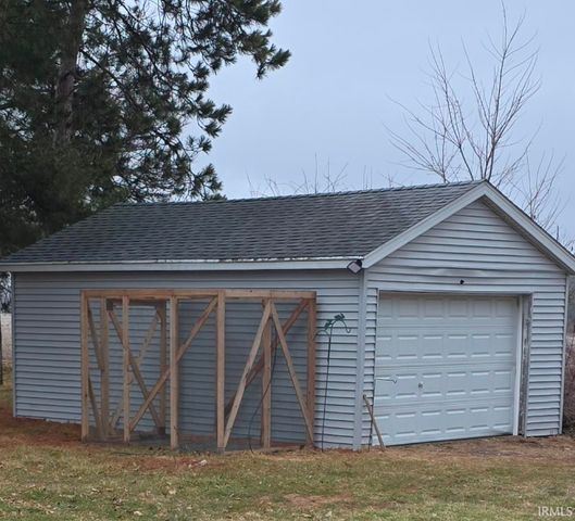 12112 Olive Trail, Plymouth, IN 46563