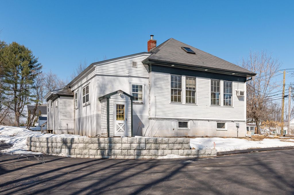 27 Ossipee Trail E 1, Standish, ME 04084 — exterior