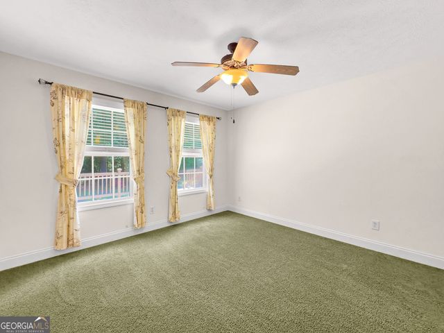 332 Wynterhall Drive, Griffin, GA 30224