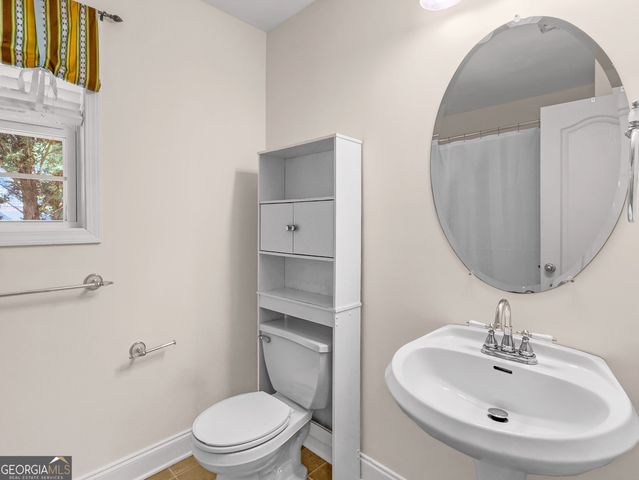 332 Wynterhall Drive, Griffin, GA 30224