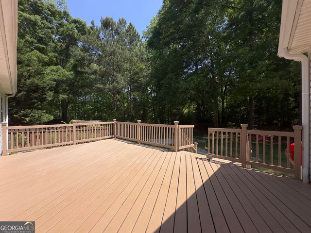 332 Wynterhall Drive, Griffin, GA 30224