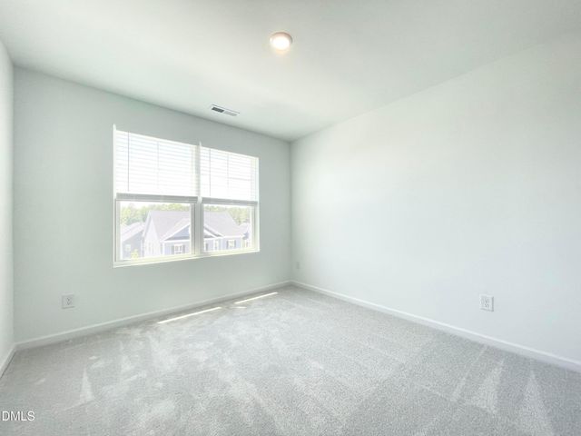 607 Cassa Clubhouse Way, Knightdale, NC 27545