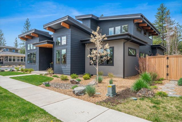 3194 NW Celilo Lane Lot 126, Bend, OR 97703