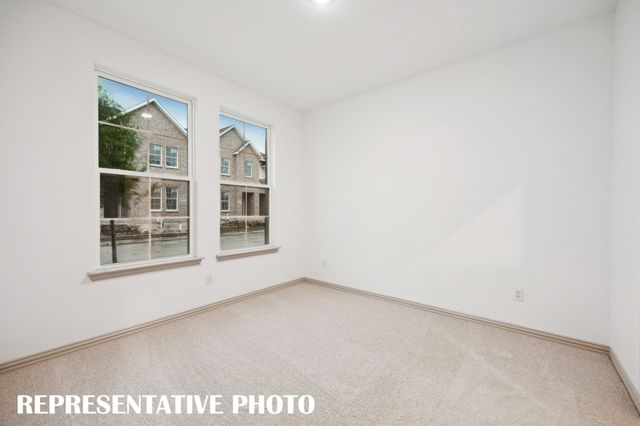 5223 Legacy Street, Haltom City, TX 76117