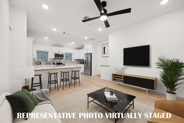 5223 Legacy Street, Haltom City, TX 76117