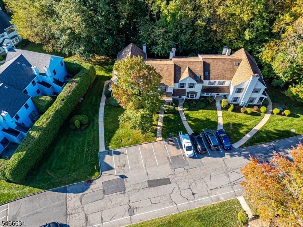 3302 Stonehedge Rd, Edison Twp., NJ 08820 — photo 5