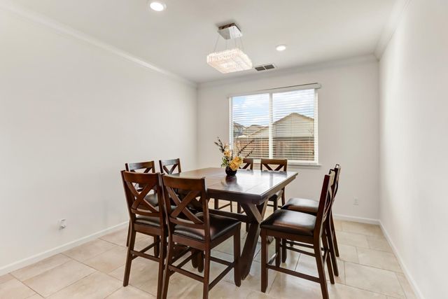 12586 Solsberry Way, Rancho Cordova, CA 95742