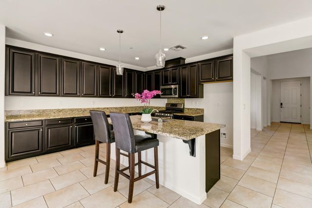 12586 Solsberry Way, Rancho Cordova, CA 95742