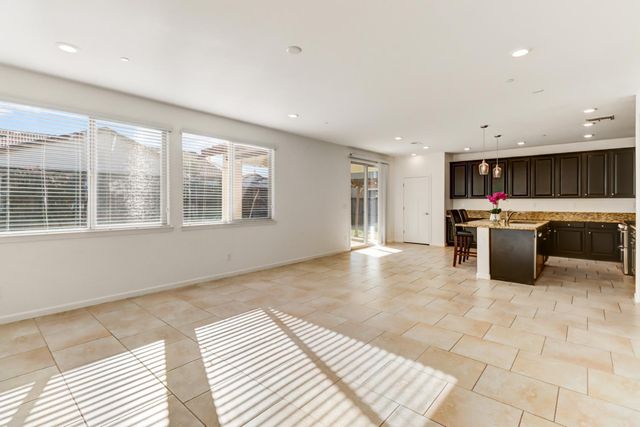 12586 Solsberry Way, Rancho Cordova, CA 95742