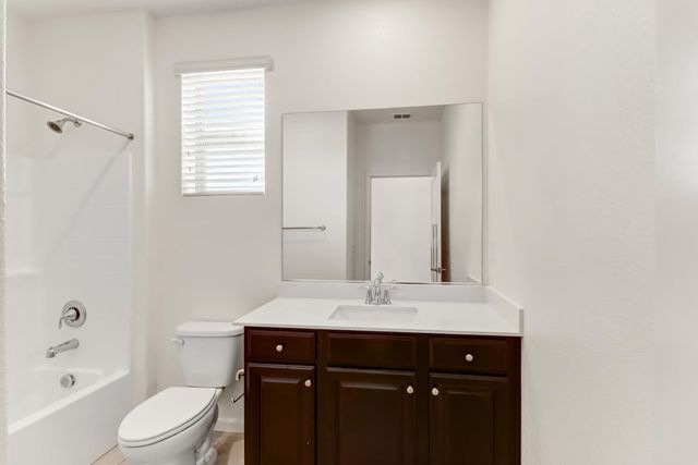 12586 Solsberry Way, Rancho Cordova, CA 95742