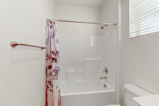 12586 Solsberry Way, Rancho Cordova, CA 95742