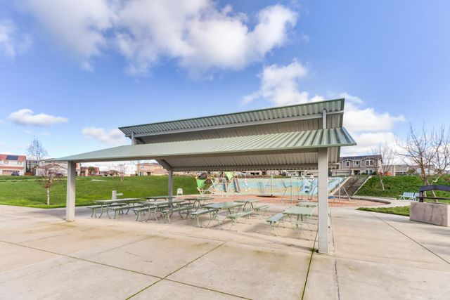 12586 Solsberry Way, Rancho Cordova, CA 95742