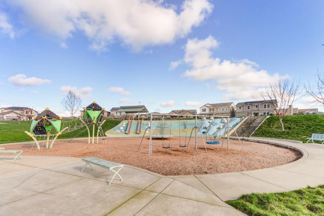 12586 Solsberry Way, Rancho Cordova, CA 95742