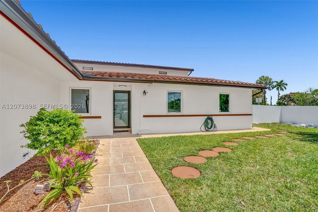 12701 SW 80th St, Miami, FL 33183