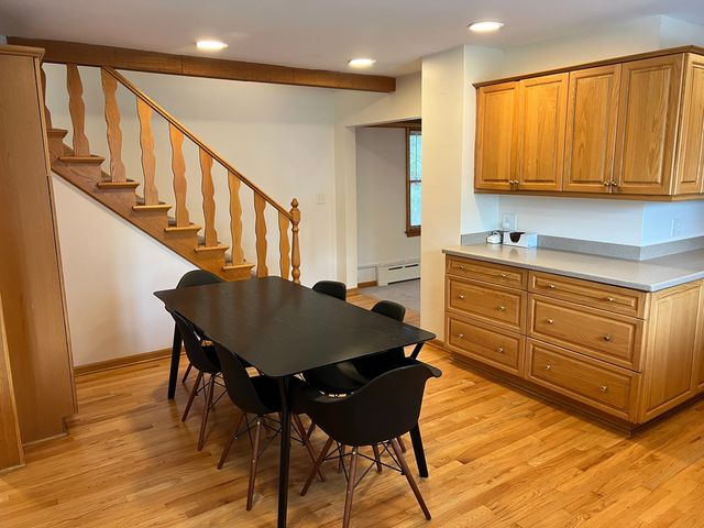 1804 Chapel Court, Northbrook, IL 60062