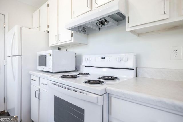 338 Monroe Street, Macon, GA 31201