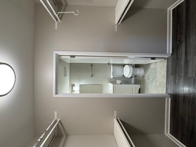 2220 Abbeywood Drive B, Lisle, IL 60532