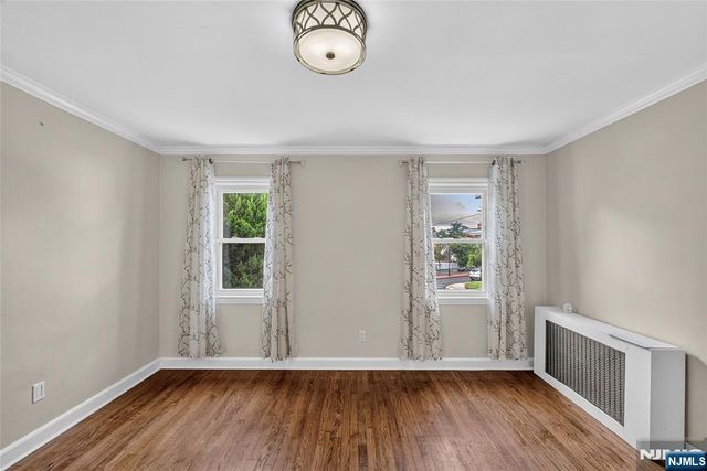 427 Kennedy Drive, Fairview, NJ 07022