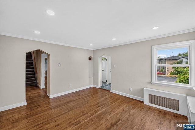 427 Kennedy Drive, Fairview, NJ 07022
