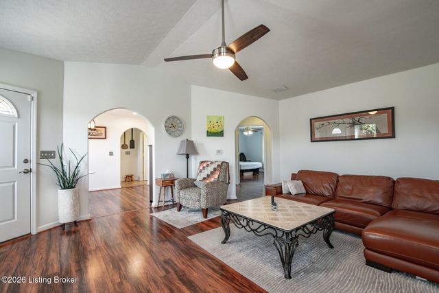 409 Promise Ln, Elizabethtown, KY 42701