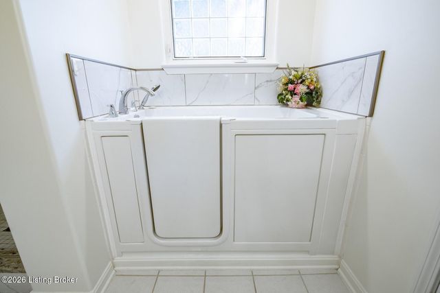 409 Promise Ln, Elizabethtown, KY 42701