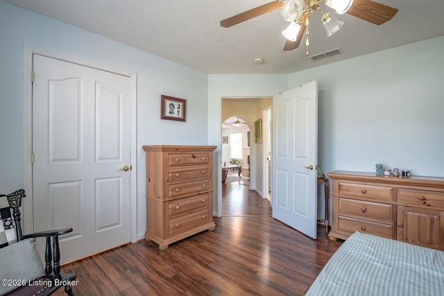 409 Promise Ln, Elizabethtown, KY 42701