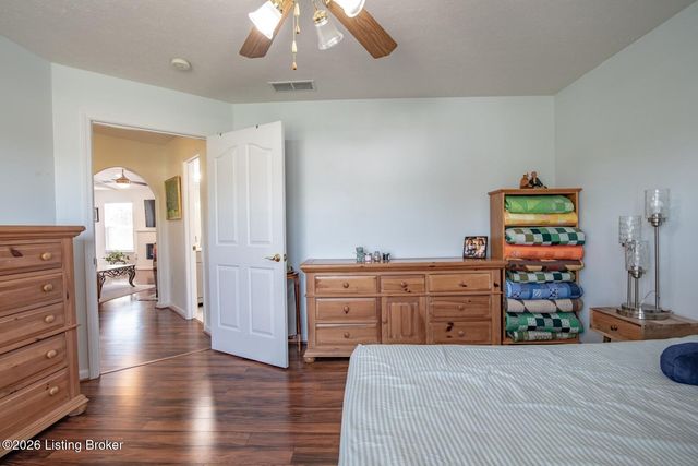 409 Promise Ln, Elizabethtown, KY 42701