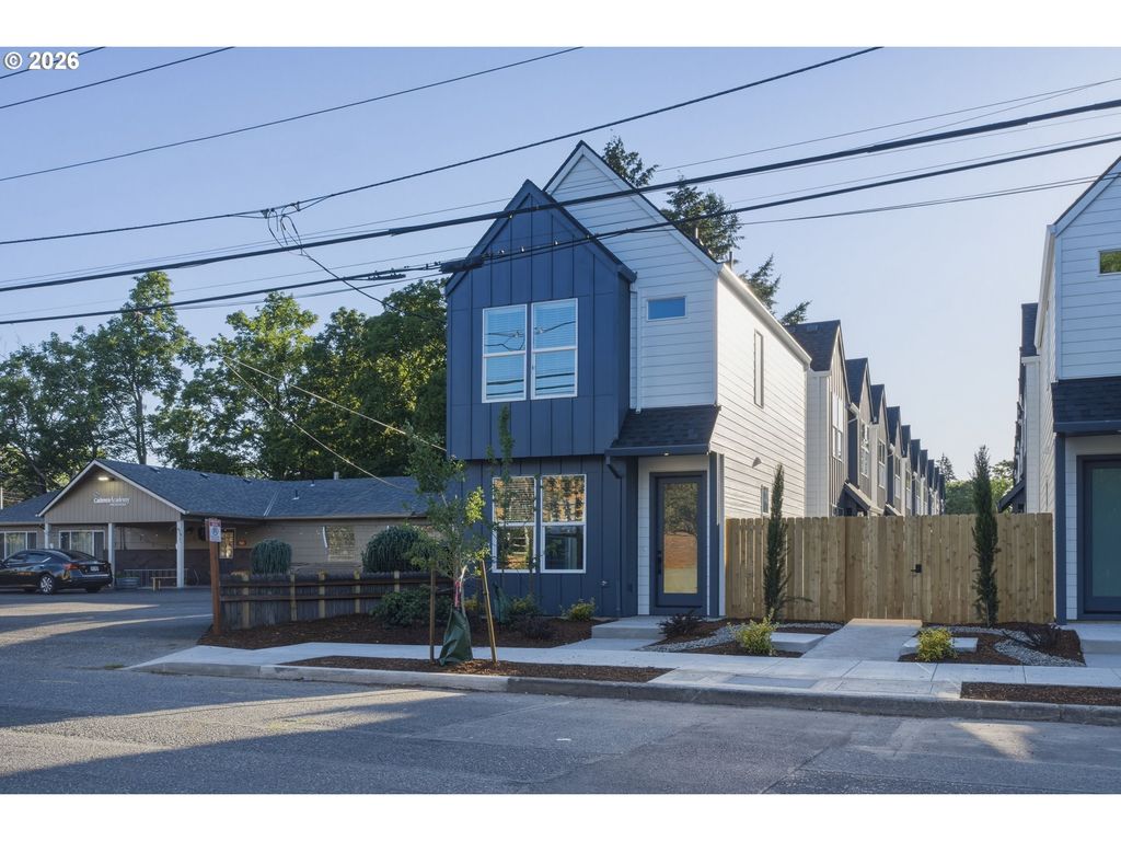 7067 Se 60th Ave, Portland, OR 97206