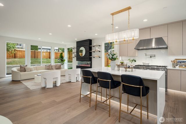 3978 162nd Place SE, Bellevue, WA 98006