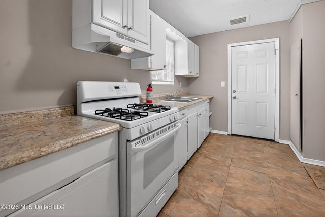 1220 Deeb Street, Pearl, MS 39208