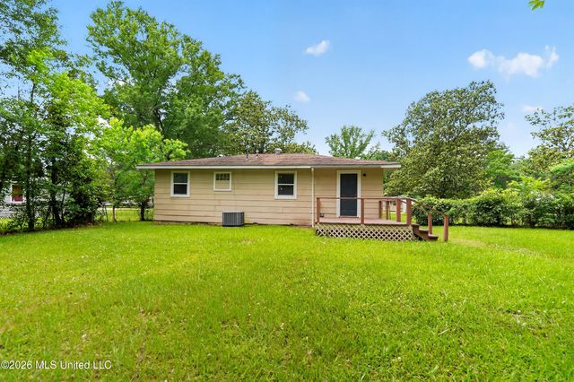 1220 Deeb Street, Pearl, MS 39208