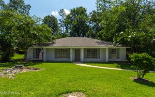 155 Forest Ridge Drive, Brandon, MS 39042